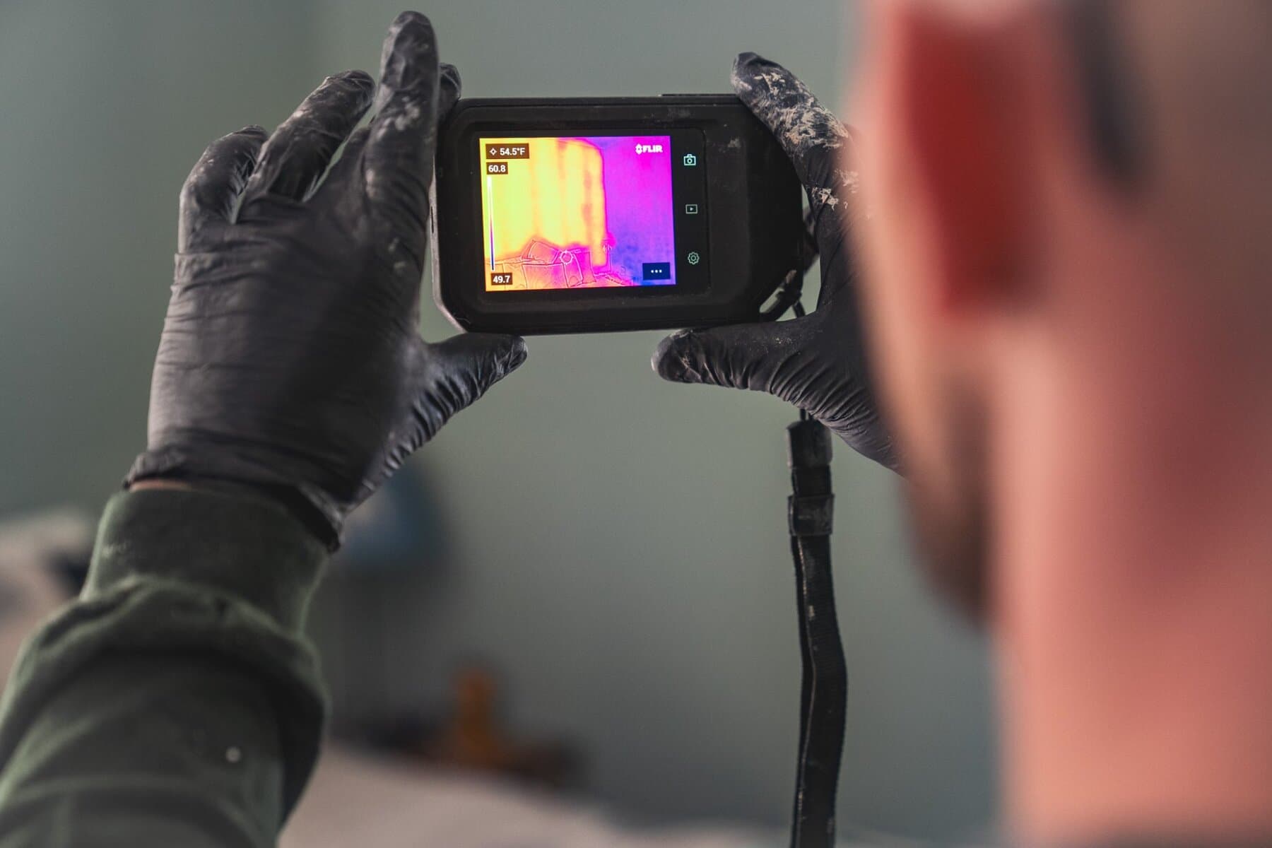 Thermal image showing wall cavity insulation coverage
